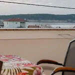 Mate 4* Barbat na Rabu