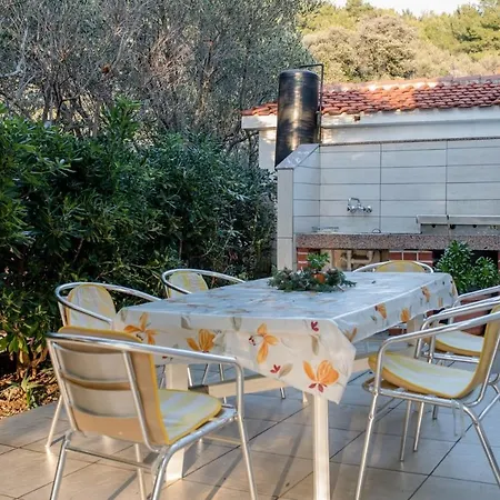 Mate Guest house Barbat na Rabu